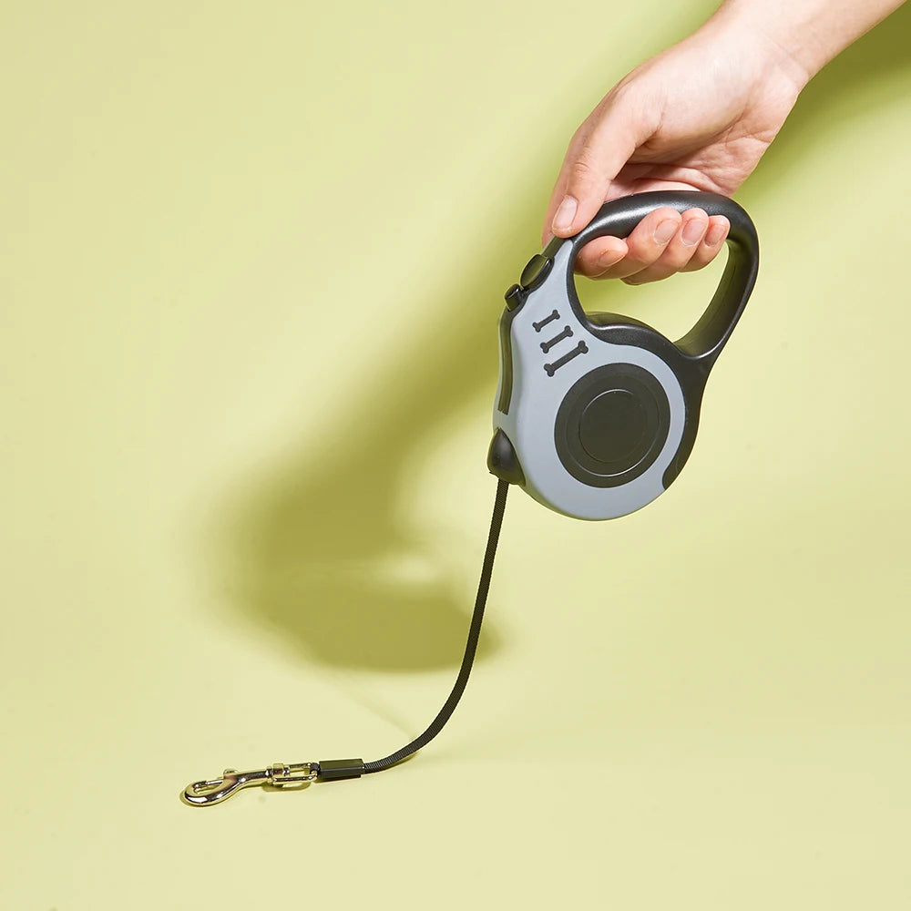 Retractable Dog & Cat Leash with One-Hand Brake