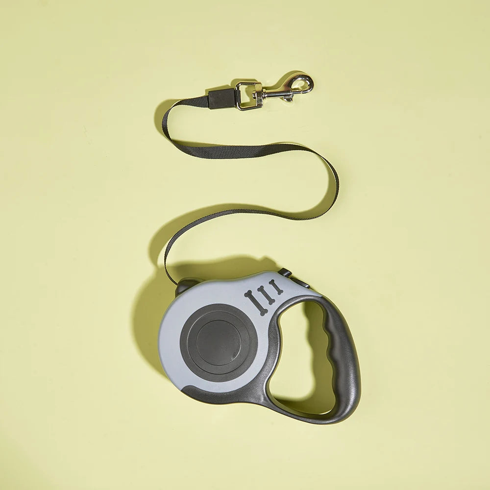 Retractable Dog & Cat Leash with One-Hand Brake